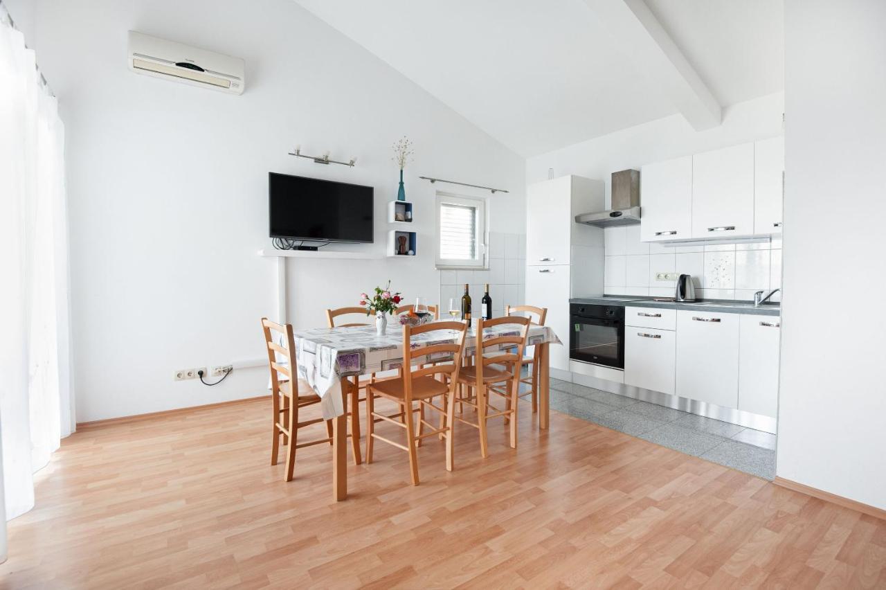 Apartments Tomic Duće Zewnętrze zdjęcie